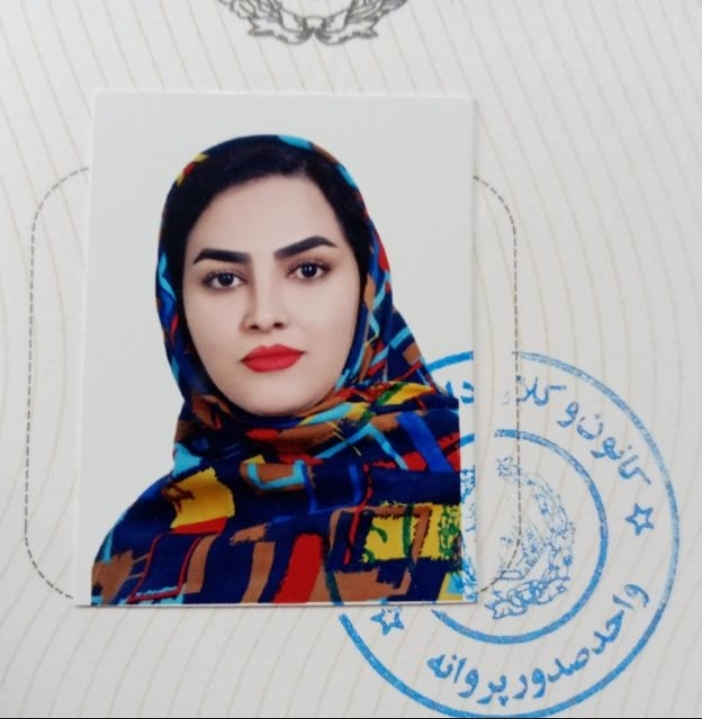 زهرا امیری 