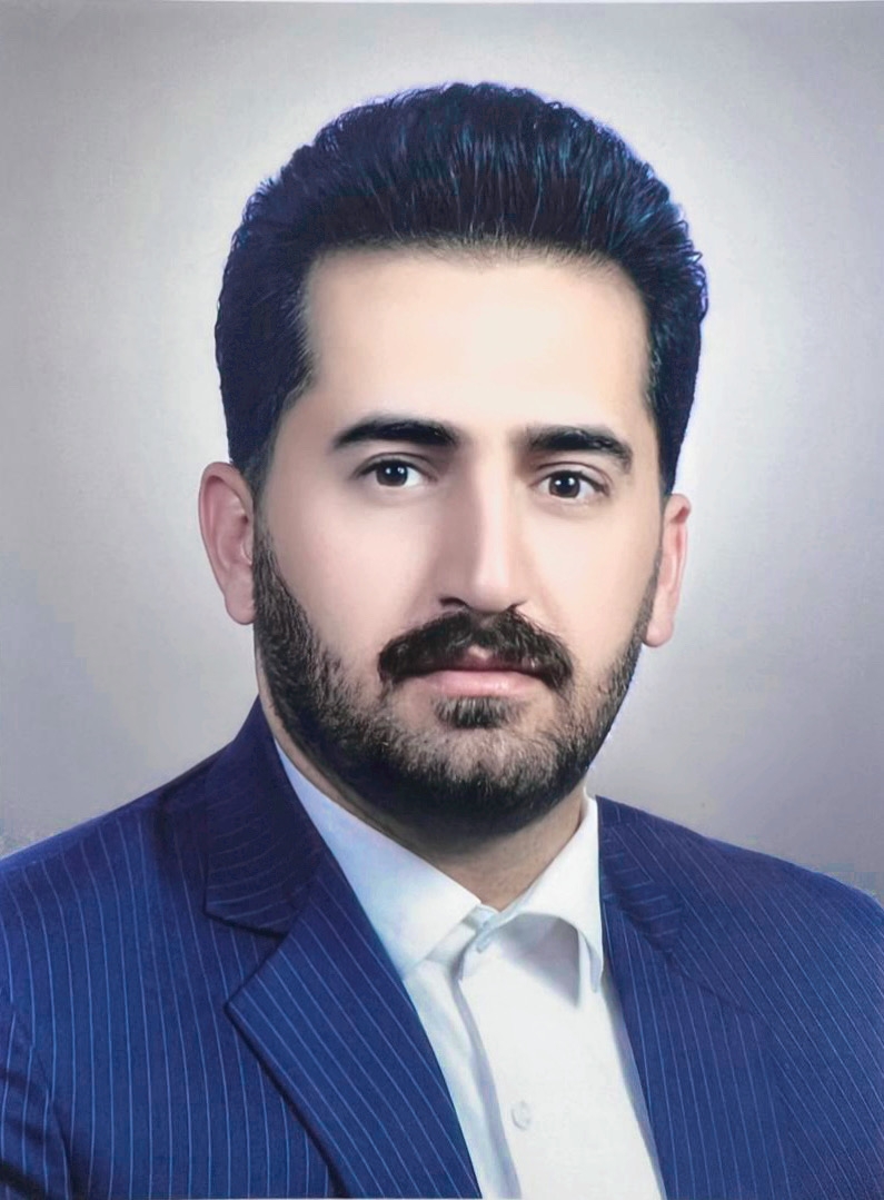 آرام شریفی 