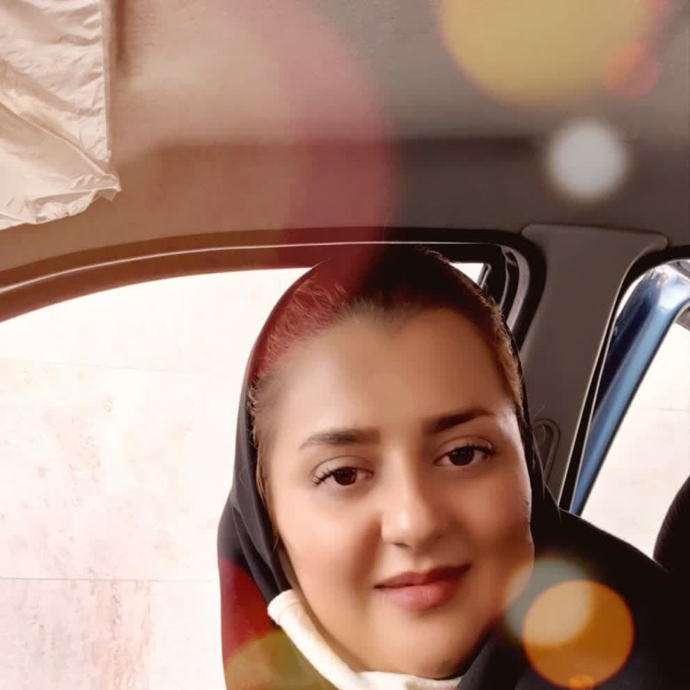 فائزه قنبری 