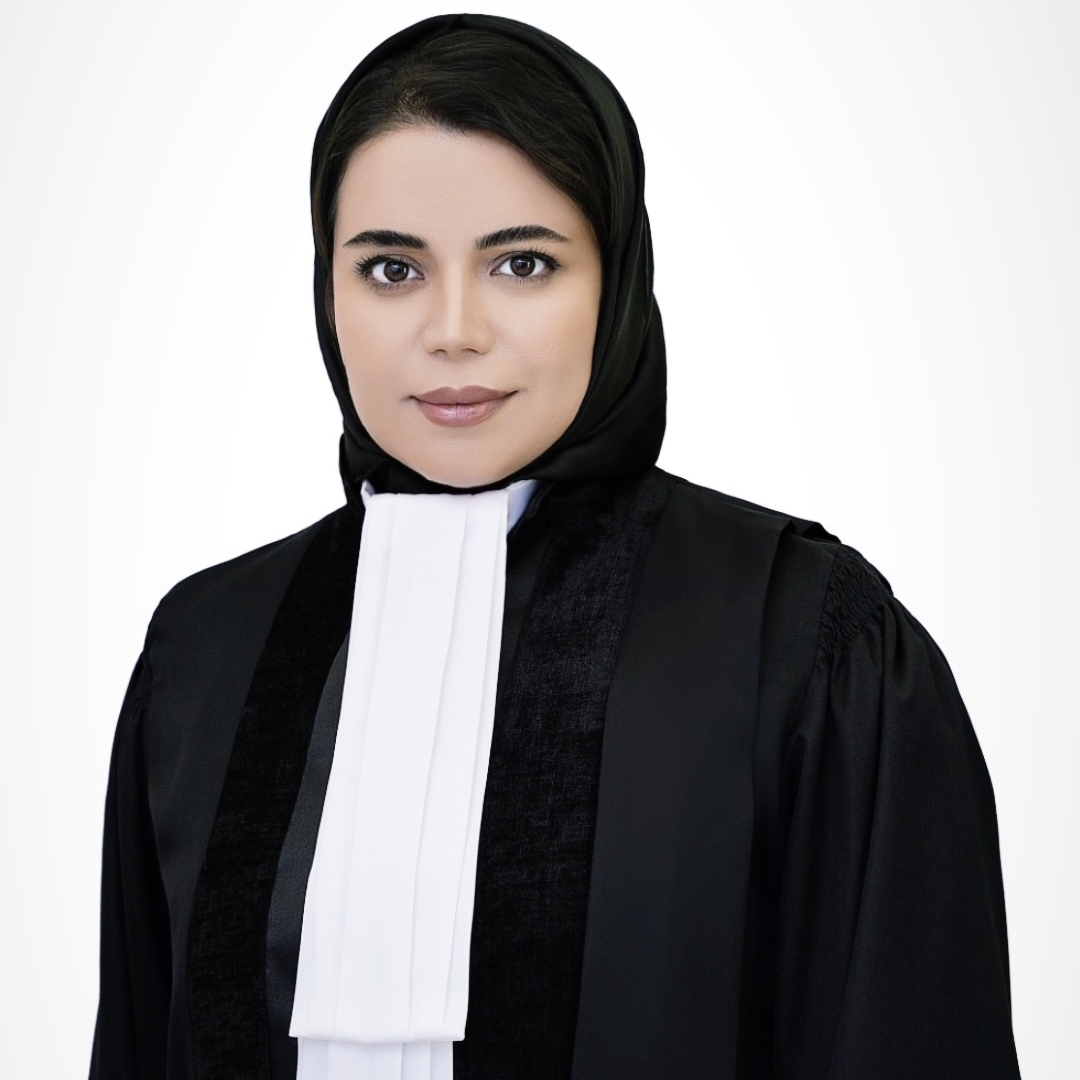 سیده عاطفه حسینی 