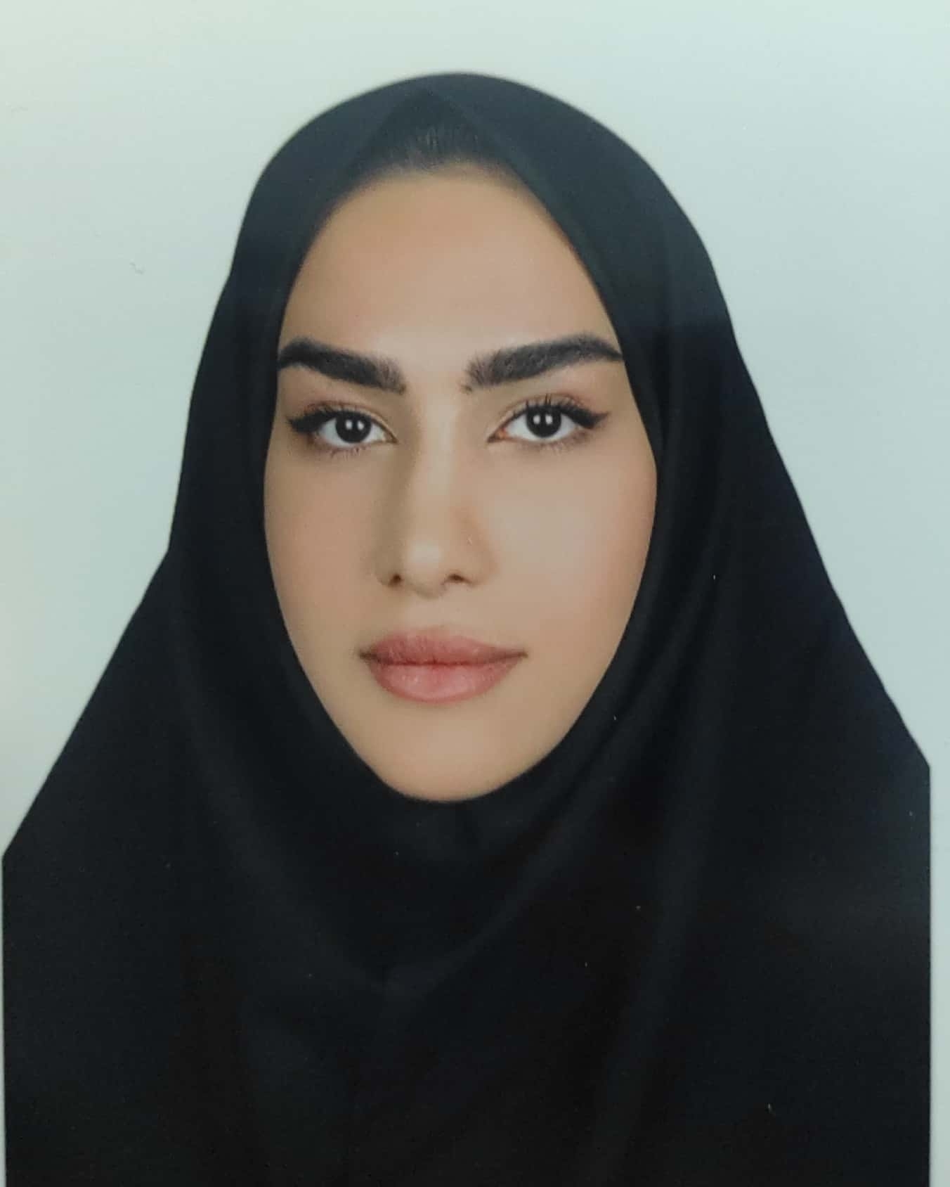 یاسمن تبسمی 
