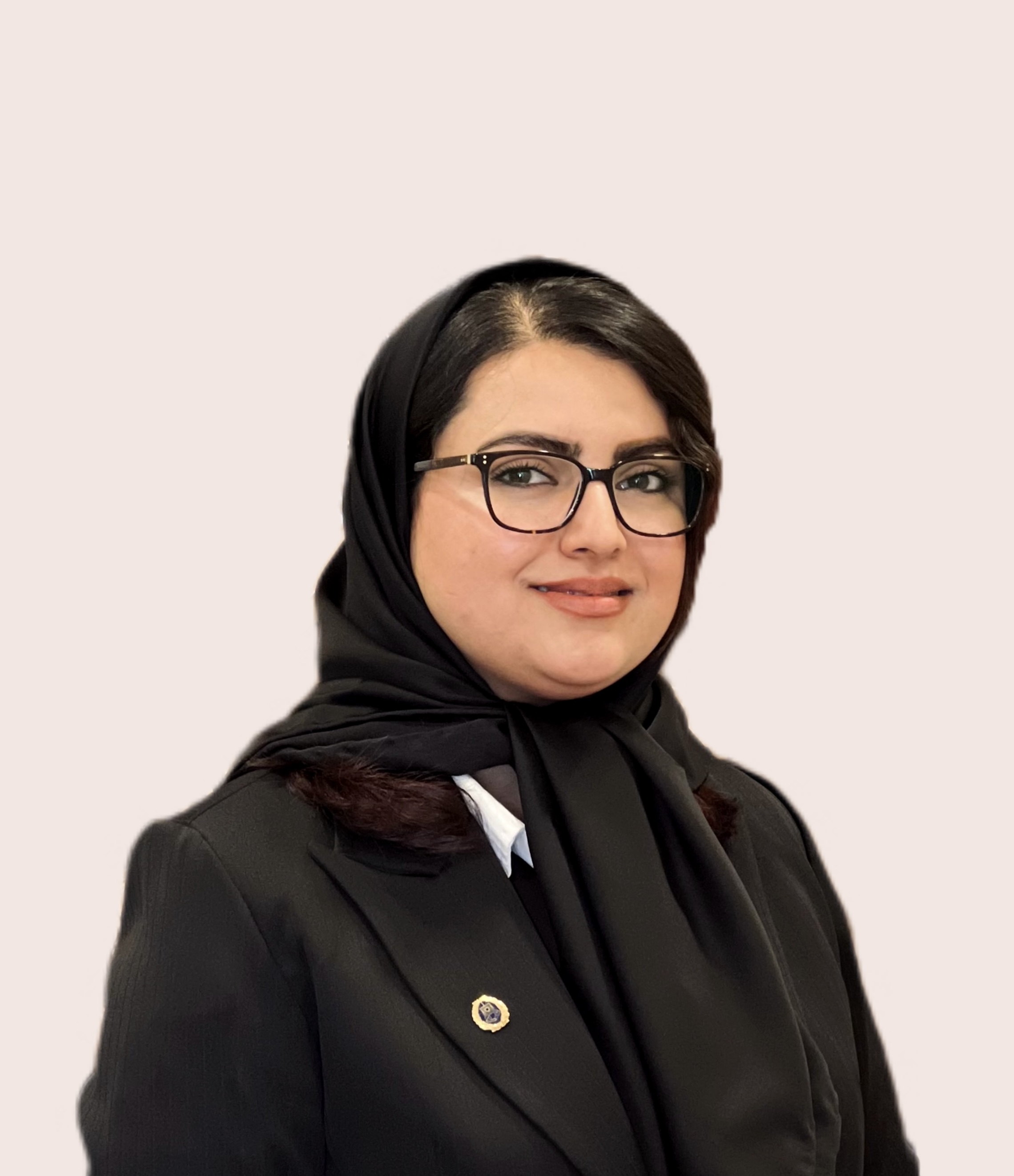 نازنین لطفعلی پور 