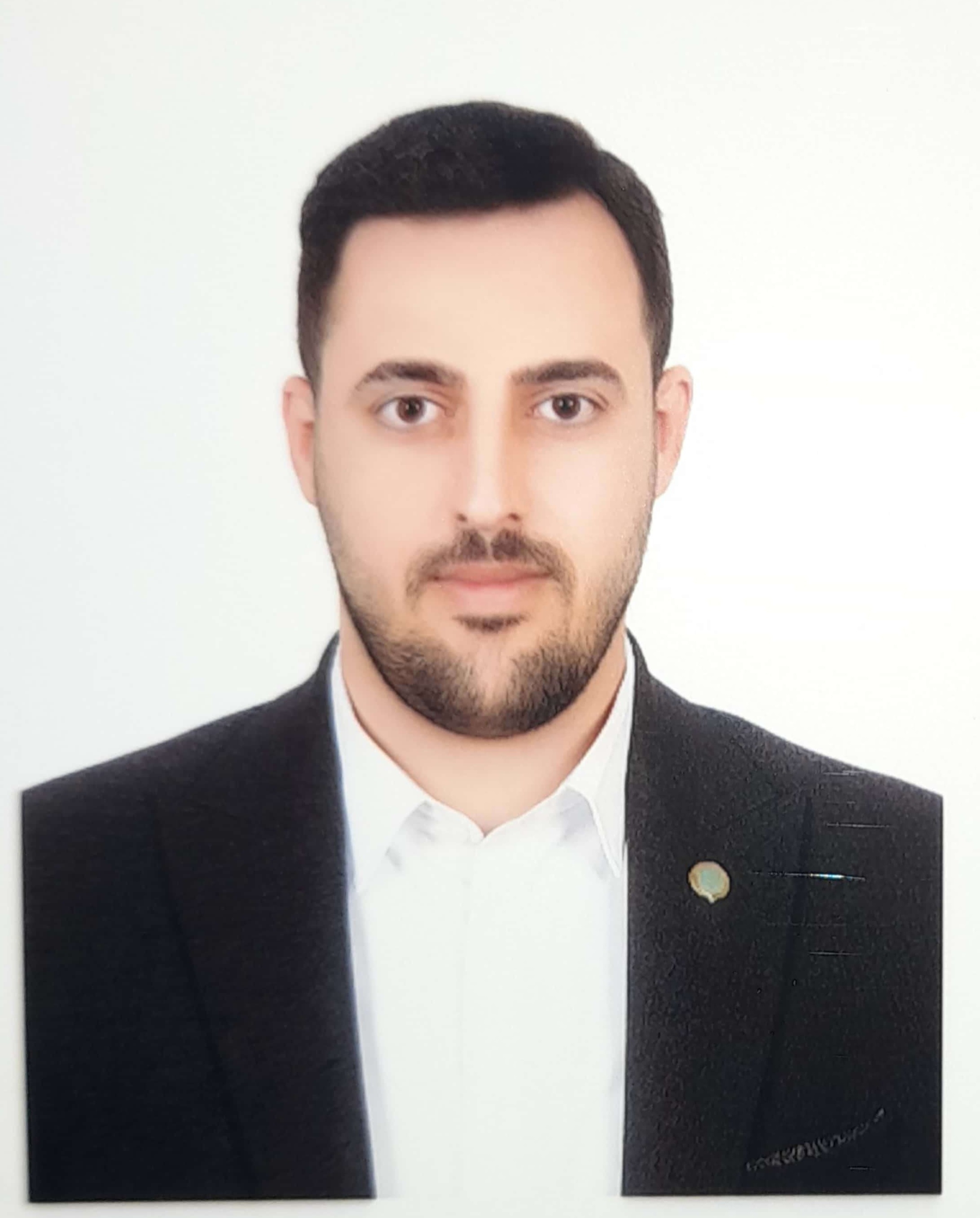 نیما اعتصامی 