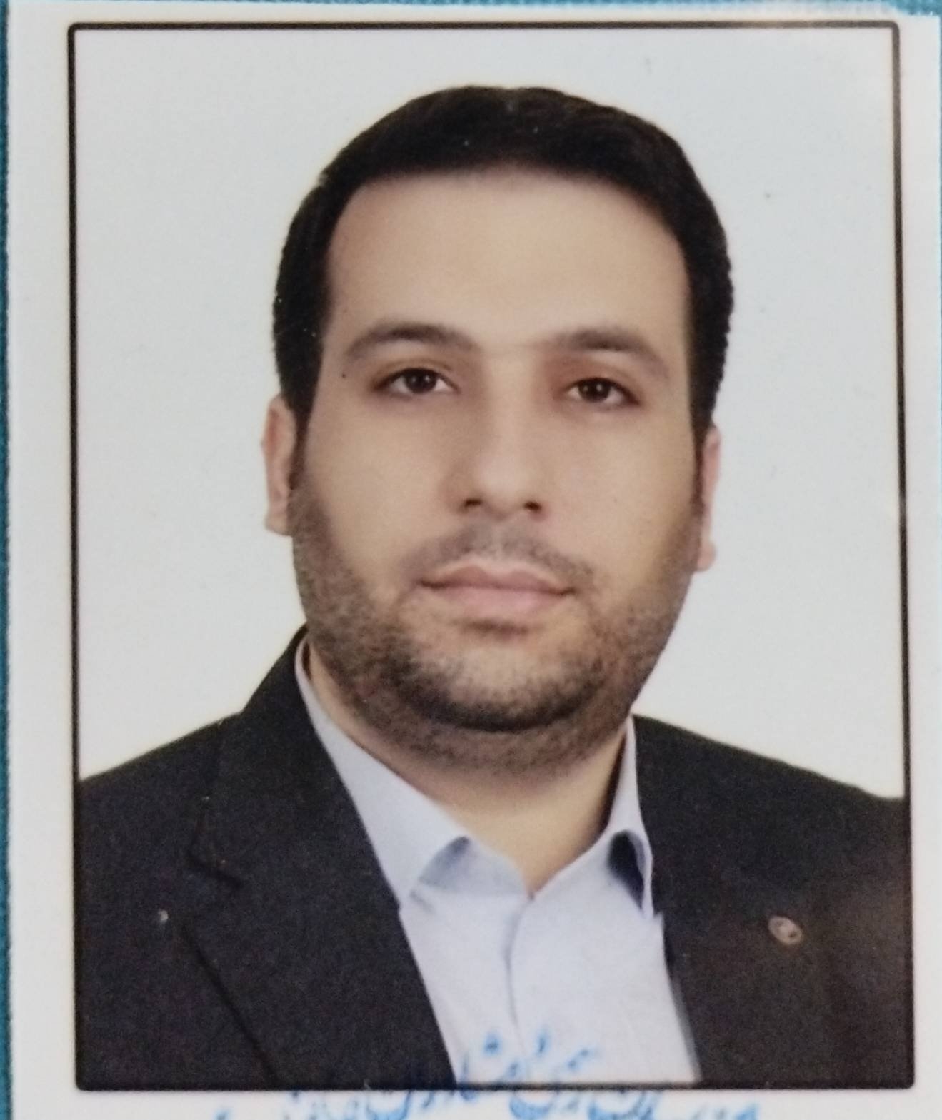 علیرضا خزان 
