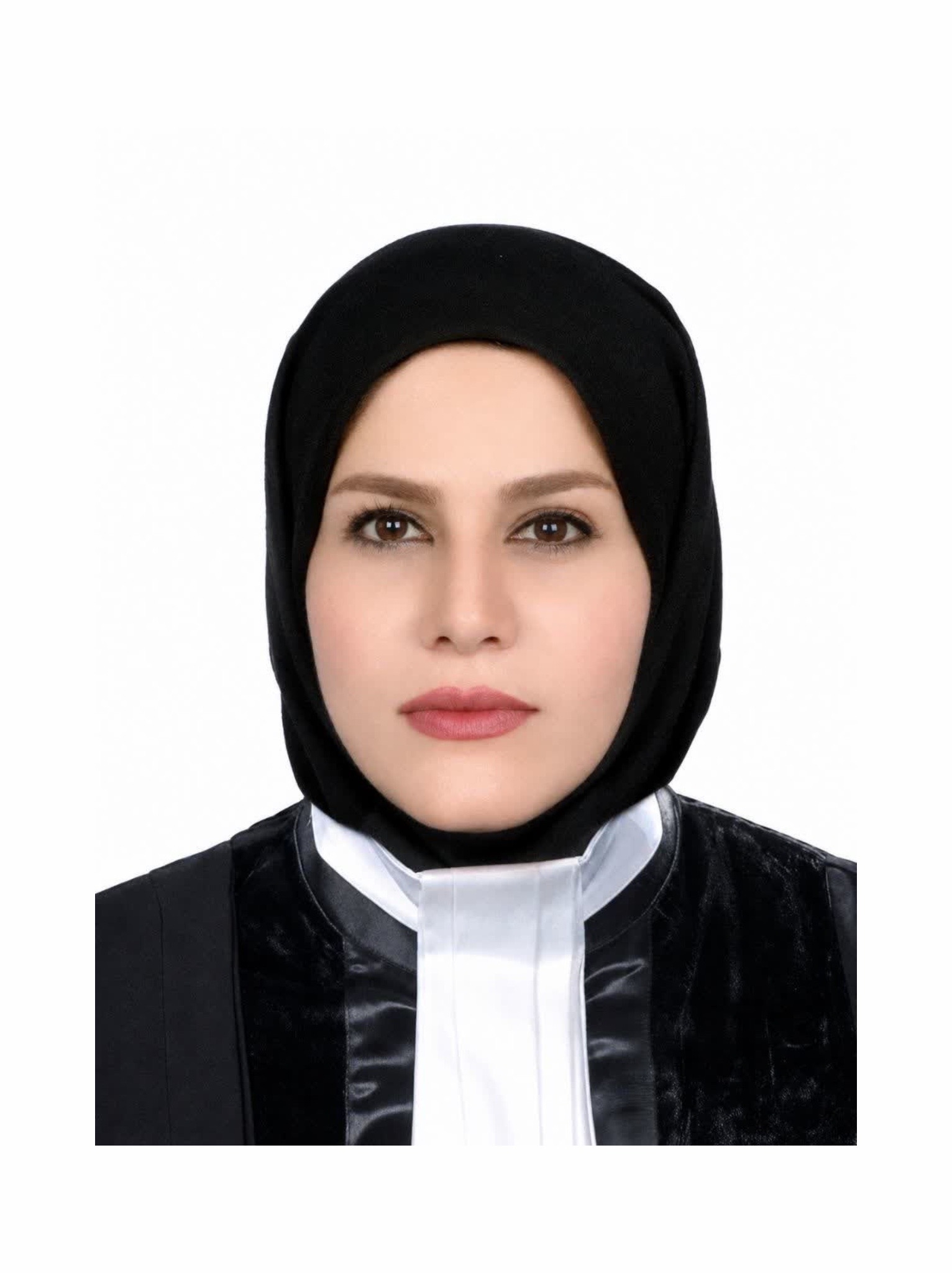 فرشته زيارتي سراواني